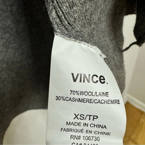 Vince XS Wool Cashmere Dip Dye Cardigan Ombre Black Blue Gray with Pockets - Picture 6 of 8